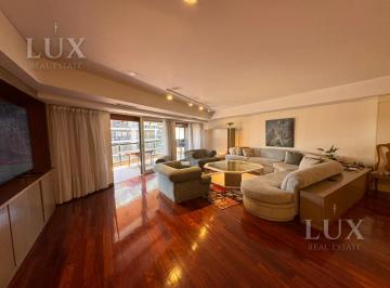 Departamento · 265m² · 4 Ambientes · 1 Cochera · Departamento en Venta un Piso Completo 4 Ambientes en Recoleta con Cochera