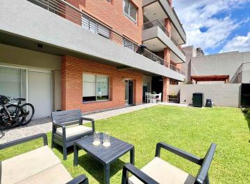 Departamento · 88m² · 3 Ambientes · 1 Cochera · Departamento 3 Amb con Jardin, Cochera y Pileta