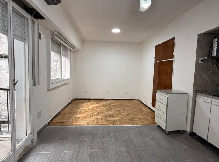Departamento en Alquiler en Boedo (Colombres Al 900) de 1 Amb.
