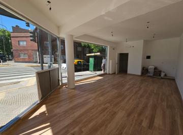 Local comercial · 47m² · 1 Ambiente · Se Vende con Renta - Local Comercial en Esquina.