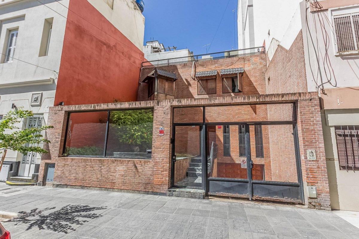 Lezica  al 4400,  Almagro, Capital Federal