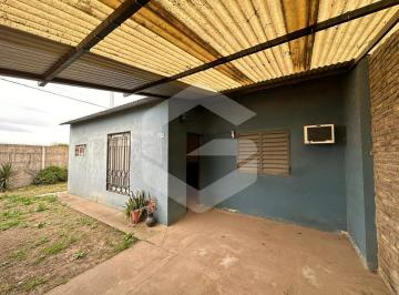 Casa · 200m² · 3 Ambientes · 2 Cocheras · Casa en Alquiler