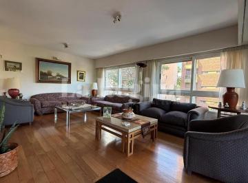 Departamento · 169m² · 4 Ambientes · 1 Cochera · Departamento en Venta en San Isidro, G. B. a. Zona Norte, Argentina
