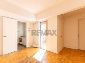 Departamento · 31m² · 2 Ambientes · Venta Dpto. 2 Amb. C/balcon - Apto Credito - Almagro