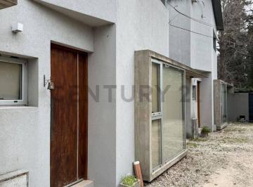 Casa · 100m² · 3 Ambientes · 1 Cochera · Alquiler de Duplex en City Bell, La Plata