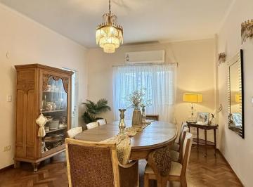 Departamento · 85m² · 2 Dormitorios · Departamento 2 Dorm. con Dependencia Zona Centro