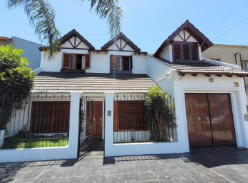 QPX-QPX-148_2 · Chalet de 7 Amb. Lote de 320 m² a 3 Cuadras de Acceso Oeste y de Colegio Emaus