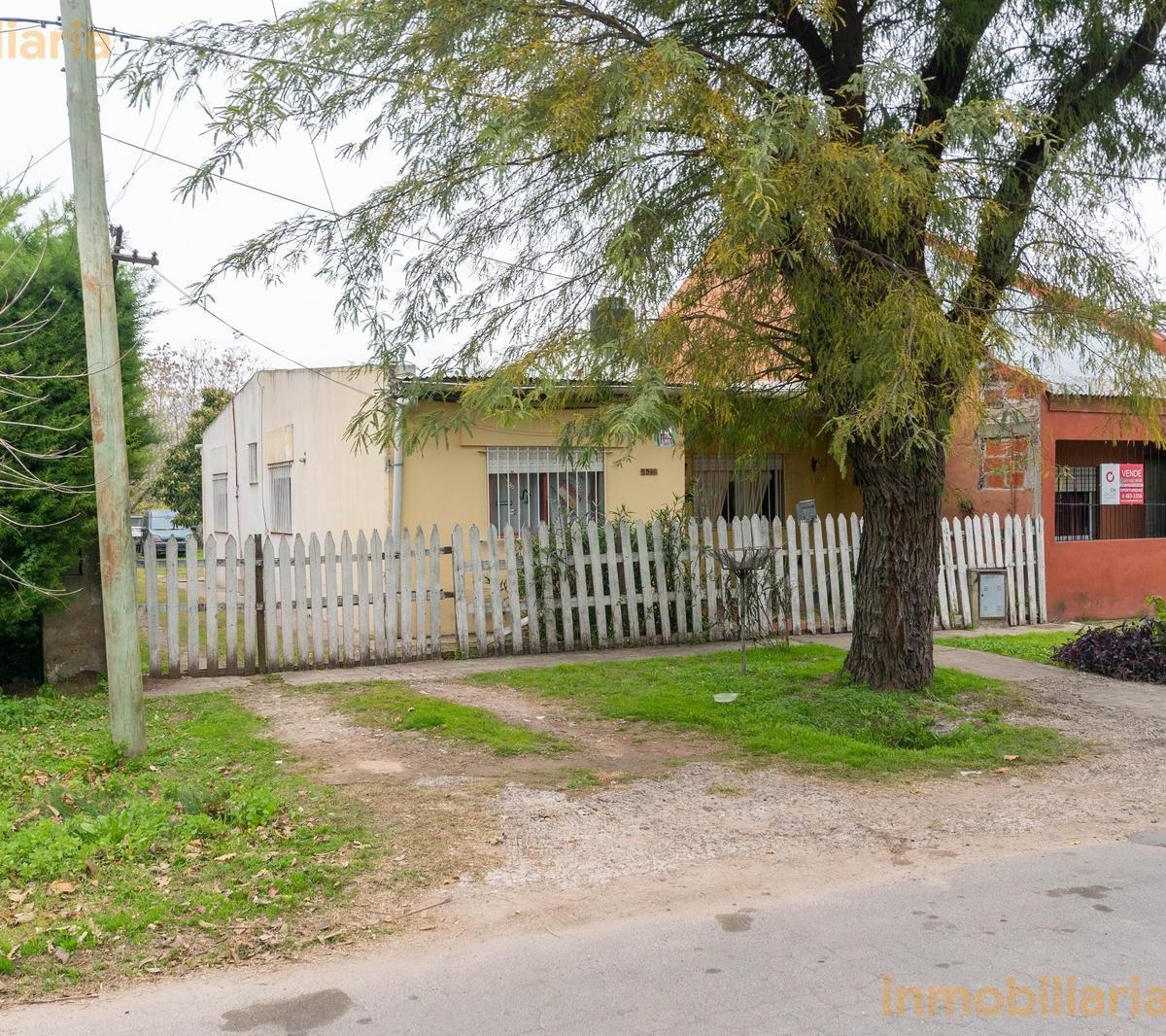 524 Entre 134 y 135 San Carlos La Plata -casa de 3 Dormitorios en Venta
