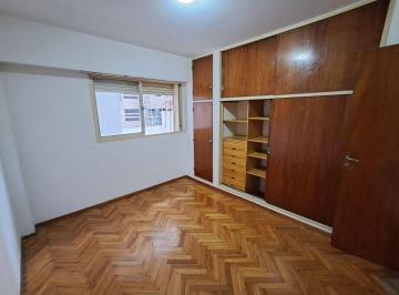 Departamento de 4 ambientes, Rosario · Alquiler | Departamento de 1 Dormitorio con Balcón Al Frente – San Lorenzo 1615