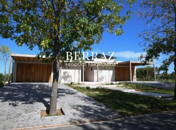 Casa · 309m² · 6 Ambientes · 6 Cocheras · Casa Venta 4 Dorm. Lote de 1436 m² Pilará, Pilar, Zona Norte