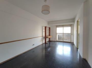 Departamento · 40m² · 3 Ambientes · Departamento de un Dorm. / Mendoza 1300