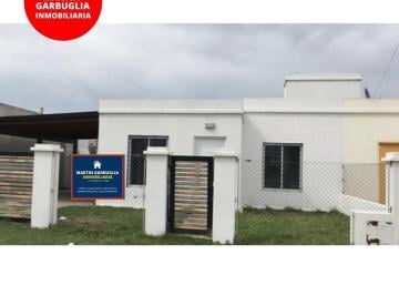 Casa · 85m² · 3 Ambientes · 2 Cocheras · Casa - Tierra de Sueños 3