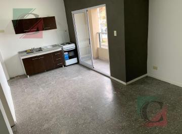 Departamento · 50m² · 3 Ambientes · Departamento 3 Ambientes Lanus Oeste