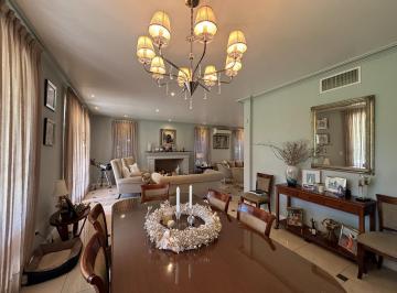 Casa 980m² Venta La Lonja · Casa en Venta 6 Ambientes en Saint Mathews