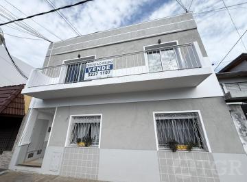 PH · 62m² · 3 Ambientes · Venta PH 3 Ambientes en Lanús! "Totalmente Reciclado a Nuevo "