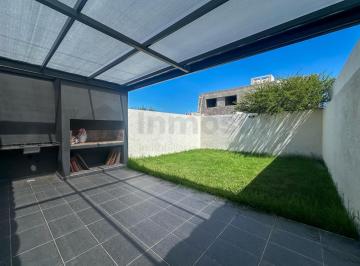 Casa · 100m² · 2 Dormitorios · Duplex en Venta 2 Dorm Terrazas de Manantiales