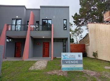 Casa · 3 Ambientes · 1 Cochera · Casa en Venta