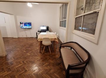 Departamento · 97m² · 3 Ambientes · Venta Excelente Departamento de Tres Ambientes en Rodriguez Peña y Corrientes
