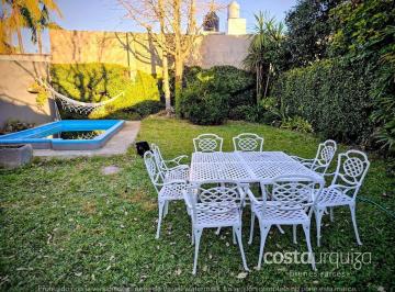Casa · 180m² · 5 Ambientes · 1 Cochera · Casa en San Isidro - Gran Jardín - Parrilla Cubierta - Pileta (400 m² de Lote)