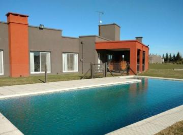Casa de 4 ambientes, San Vicente · Casa 4 Ambientes en Alquiler en Fincas Sporting Club – San Vicente