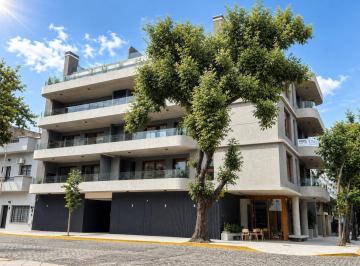 Departamento · 93m² · 3 Ambientes · Venta - Único en Devoto | Se Vende Completamente Equipado y Amoblado. Llave en Mano!