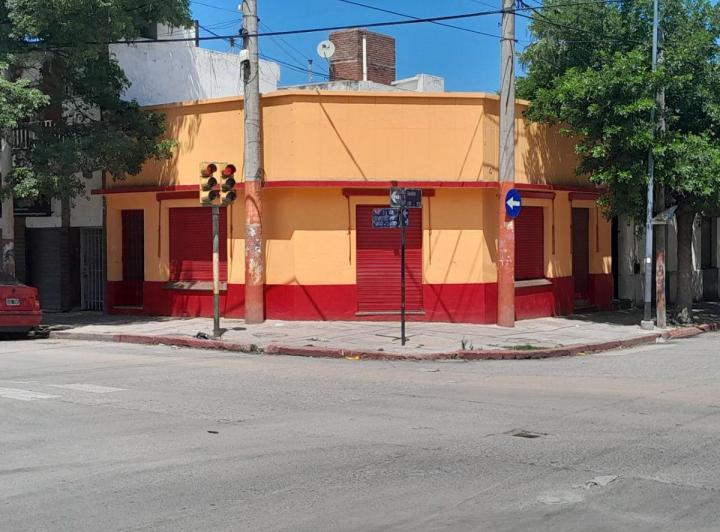 Local comercial · 65m²