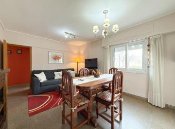 Departamento · 55m² · 3 Ambientes · 1 Cochera · Venta Departamento 3 Ambientes Zona Casino, Tandil