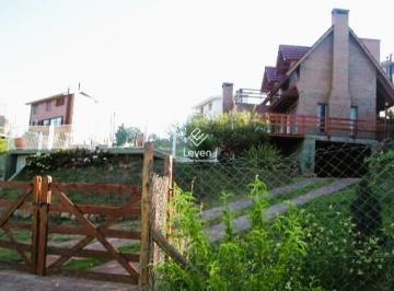 Casa · 142m² · 2 Dormitorios · 1 Cochera · Casa en Villa del Lago
