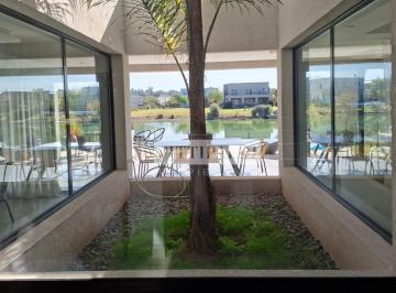 Casa · 188m² · 5 Ambientes · Casa en Venta en El Cantón Norte, El Cantón, Escobar