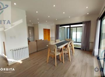 Casa · 640m² · 5 Ambientes · 1 Cochera · Casa en Venta en Barrio San Simón, Canning, Pileta