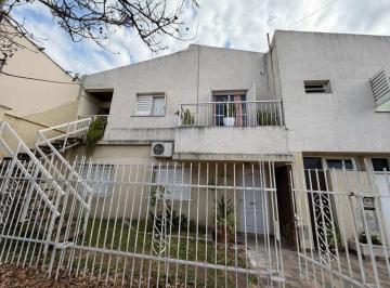 Casa · 78m² · 2 Dormitorios · Casa en Barrio Mosconi