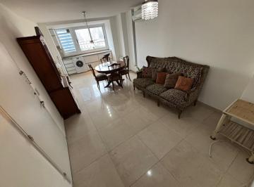 Departamento · 60m² · 2 Dormitorios · Frente Al Patio Olmos - Piso Alto - Hermosa Vista - Semi Amoblado