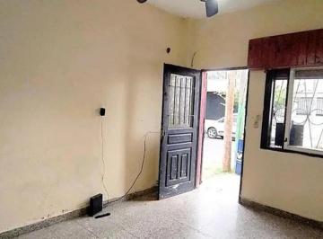 PH · 30m² · 2 Ambientes · 1 Cochera · Oportunidad: PH de 2 Ambientes ¡Con Cochera Incluida!