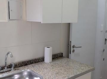 Departamento · 70m² · 3 Ambientes · Rosario 700 3 Ambientes a La Calle Reciclado a Nuevo 70 m² Departamento Caballito Venta