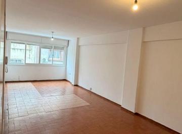 Departamento de 2 ambientes, Córdoba · Alberdi - Monoambiente Grande Paraguay 35.