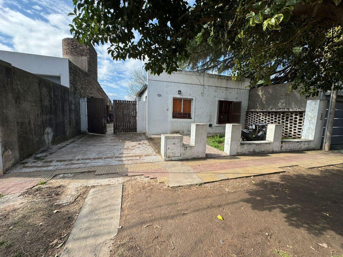 Andres de Vera 300