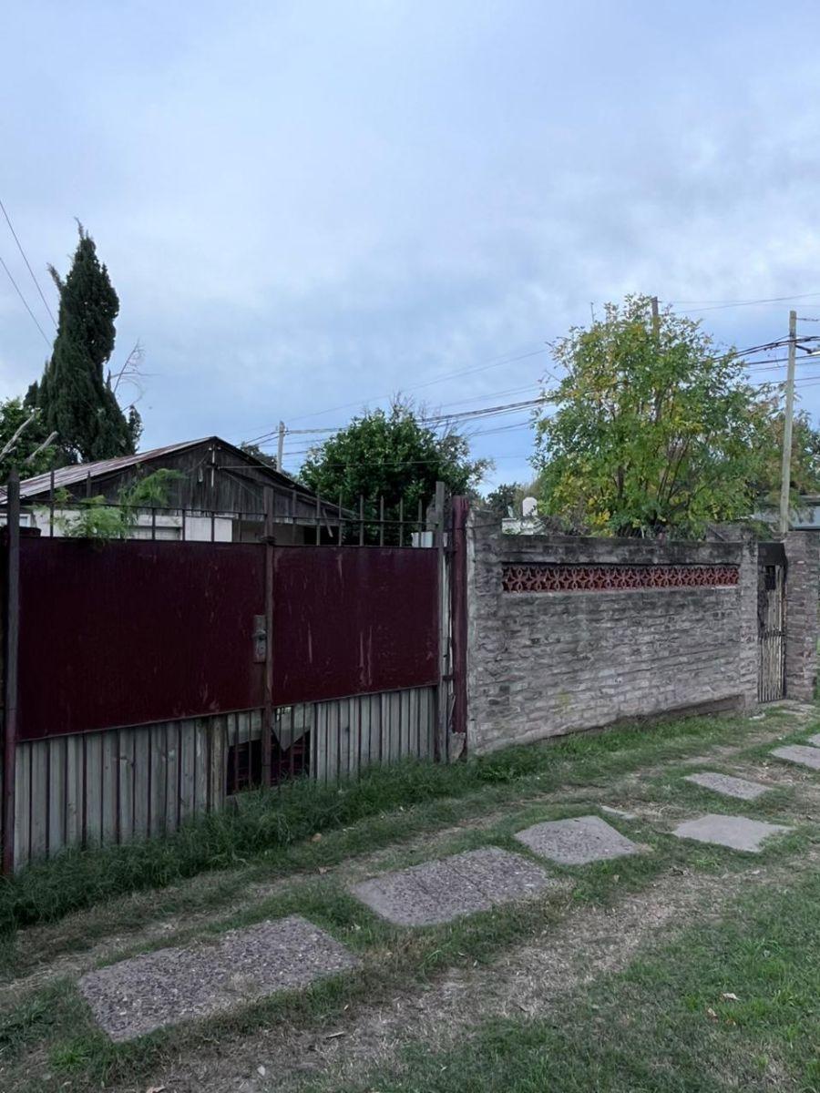 Leonardo Rosales 3106,  José Mármol, Almirante Brown