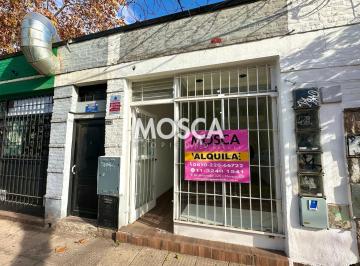 Local comercial · 25m² · 1 Ambiente · Local en Alquiler Pleno Centro de Moreno