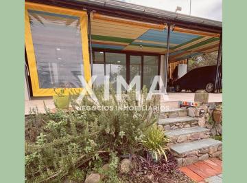 Casa · 3800m² · 3 Dormitorios · 1 Cochera · Casa en Alquiler Vaqueros