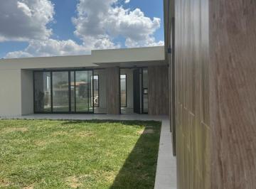 Casa · 186m² · 4 Ambientes · 2 Cocheras · Casa - La Alameda