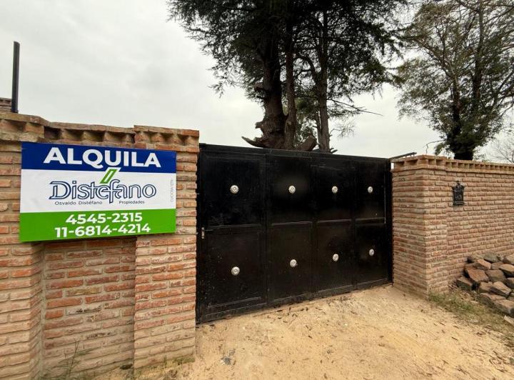 Casa · 160m² · 3 Ambientes · 1 Cochera