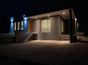 Casa · 205m² · 4 Ambientes · 2 Cocheras · Casa Venta en Costa Esmeralda