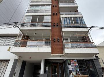 Departamento · 50m² · 2 Dormitorios · Depatamento 2 Dorm. - Alquiler