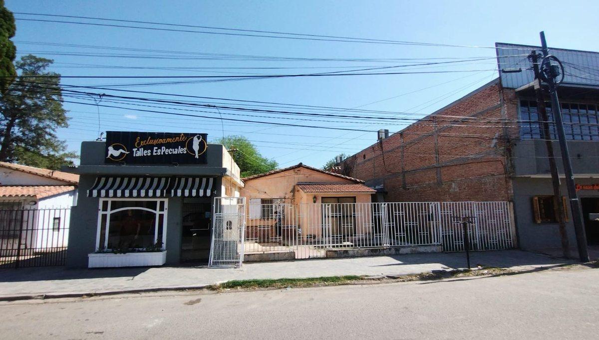 Ramírez de Velasco 300