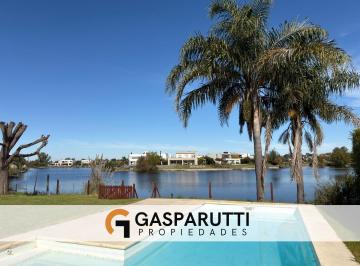 Casa · 221m² · 4 Ambientes · 6 Cocheras · Casa en Venta en San Matías a La Laguna