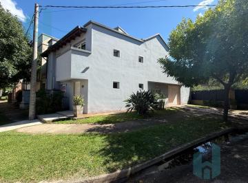 Casa · 200m² · 3 Dormitorios · 2 Cocheras · Casa - Tejas del Sur