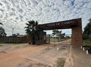 Casa · 78m² · 4 Ambientes · Casa Quinta en El Country La Herradura