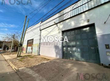 Depósito · 200m² · 3 Ambientes · Depósito en Pleno Centro de Moreno