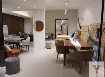 Local comercial · 260m² · 3 Ambientes · Local en Alquiler - 2 Baños - 265 m - Recoleta