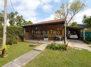 Casa · 80m² · 3 Ambientes · 4 Cocheras · Casa Quinta en Venta 3 Ambientes en La Reja Moreno